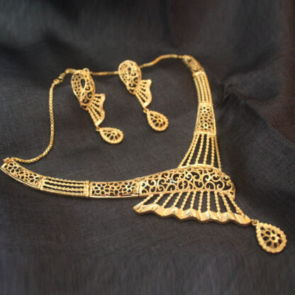 Ornamental Gold Plated Traditional Bridal Necklace Set